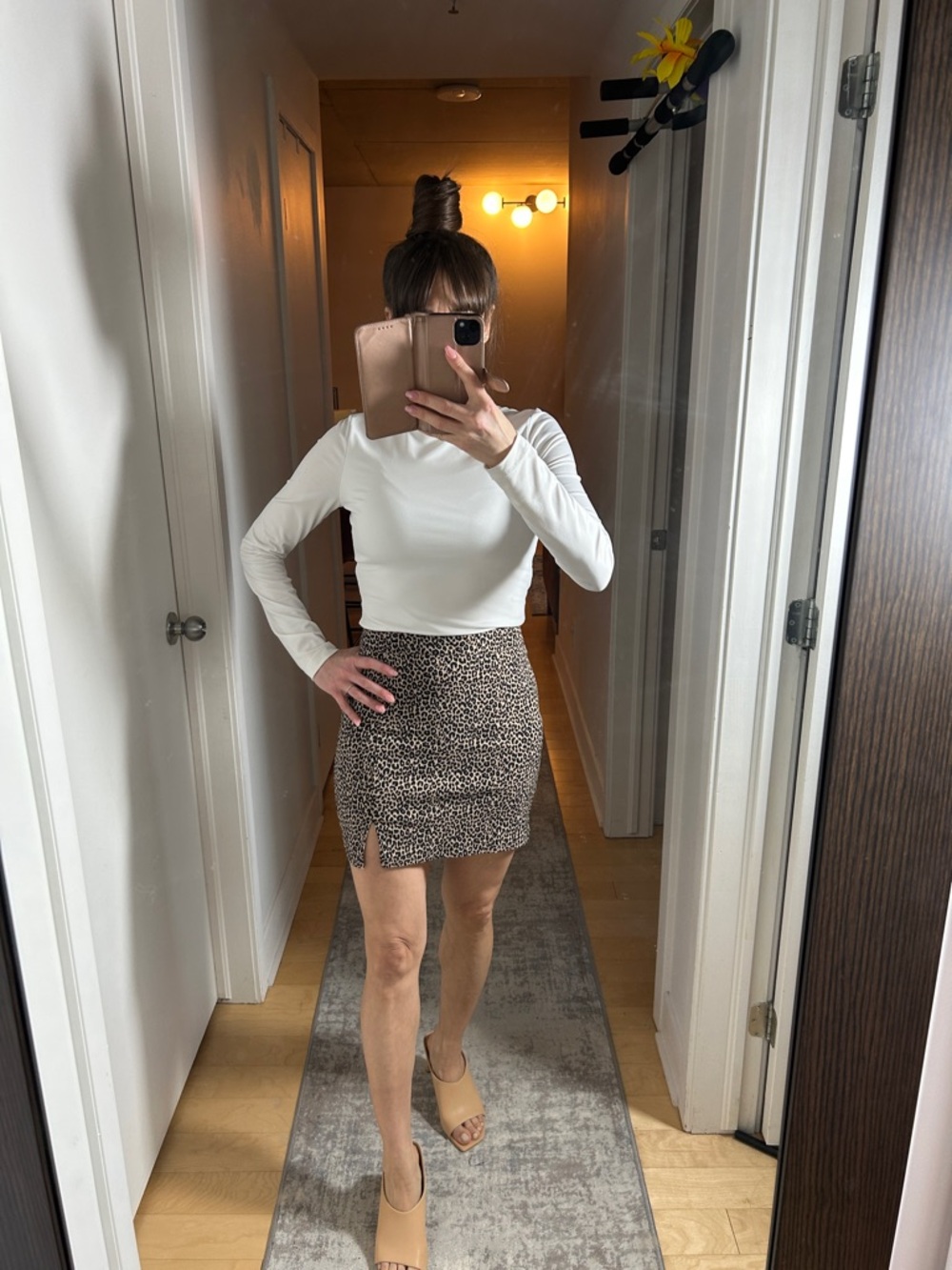 Garage Leopard Print Stretchy Mini Skirt – Size S